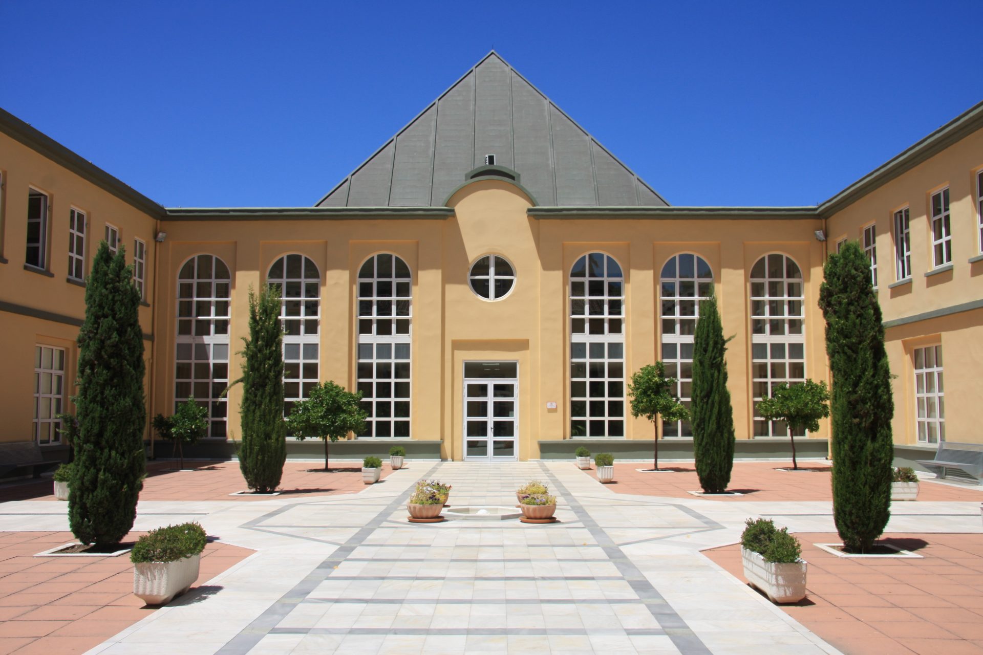 La Escuela Andaluza de Salud Pública contará con una ...